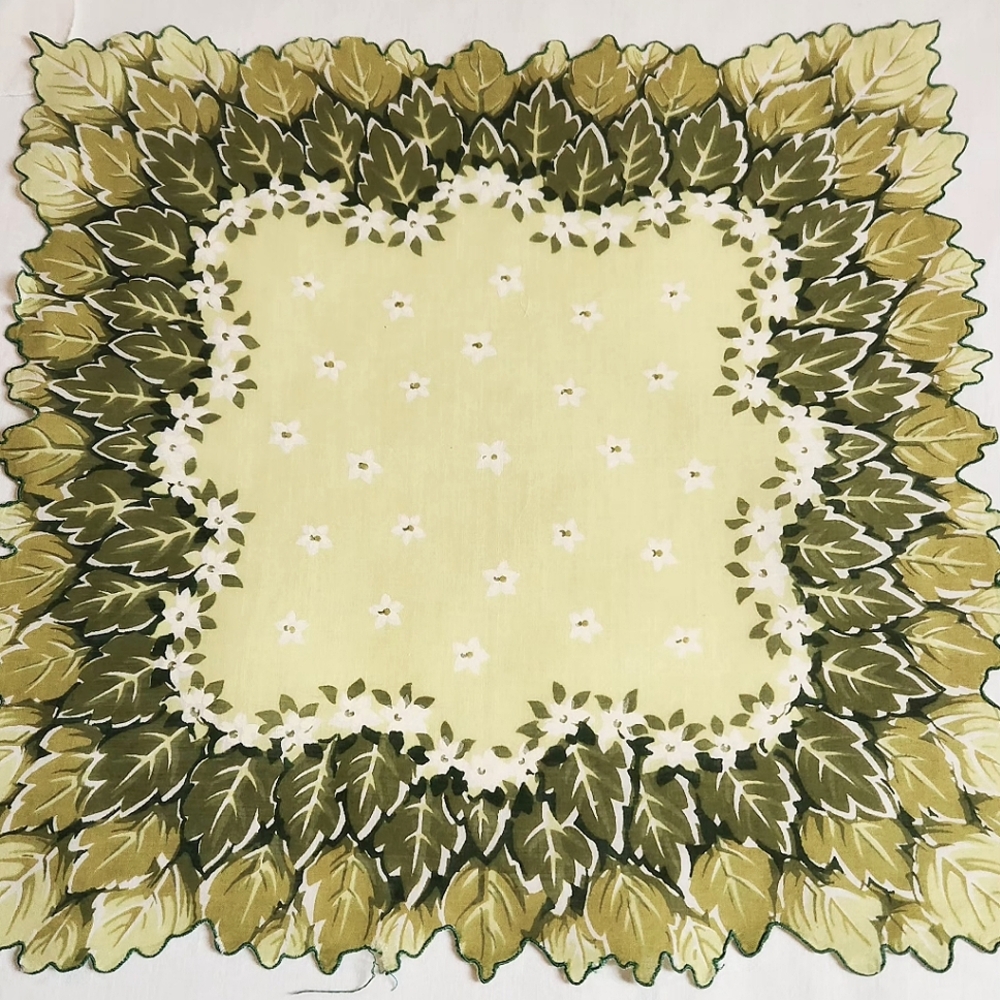 LG VINTAGE LEAF HANDKERCHIEF